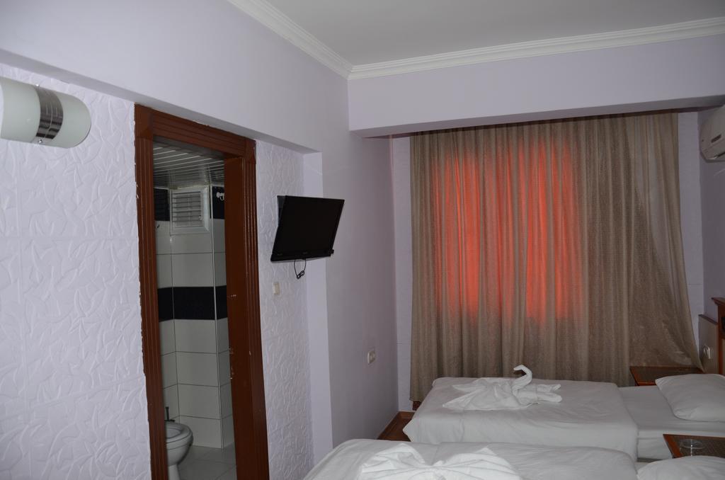Ozturk Hotel Antalya Rum bild