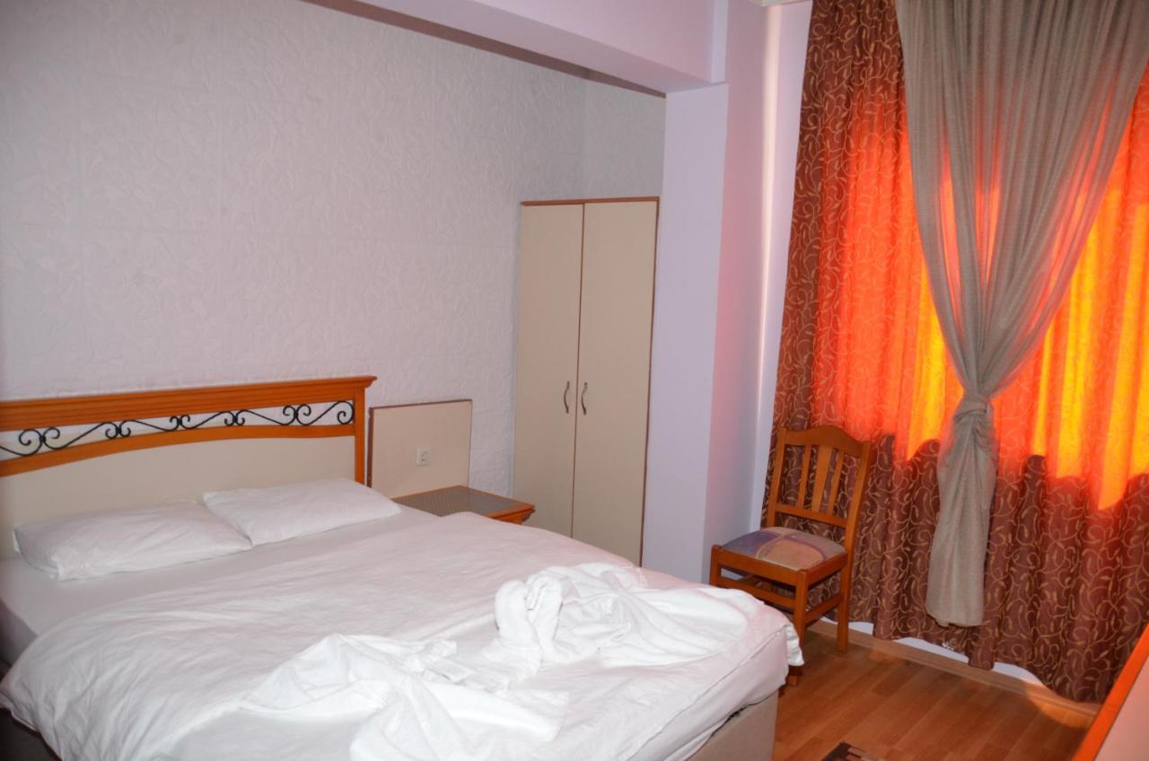 Ozturk Hotel Antalya Exteriör bild